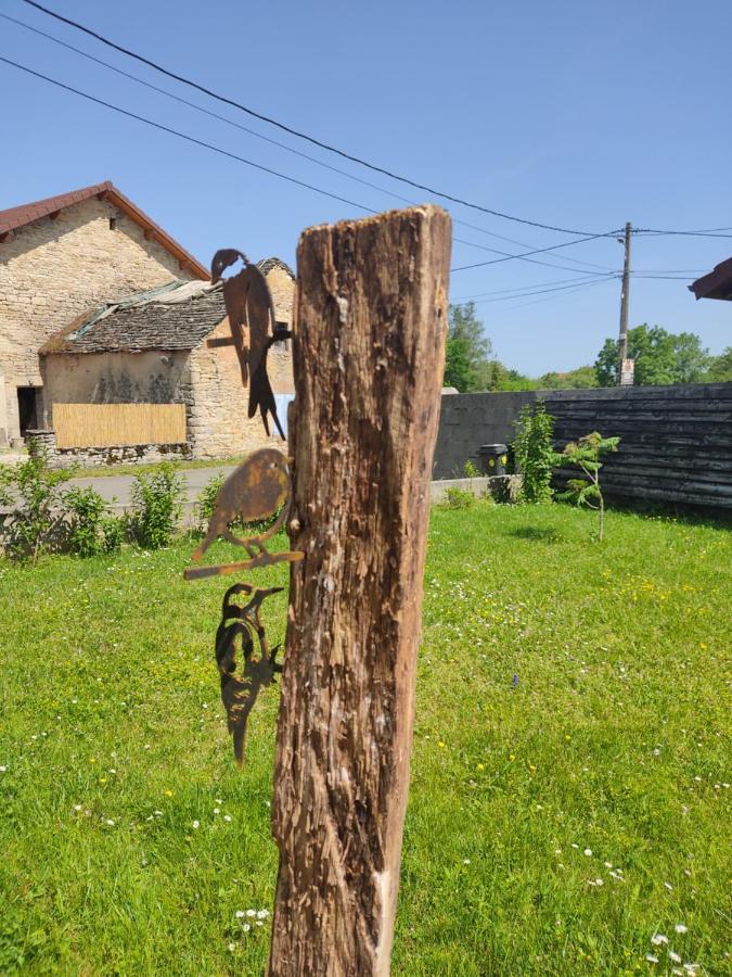 Gite Des Trois Petits Oiseaux Picarreau Bagian luar foto